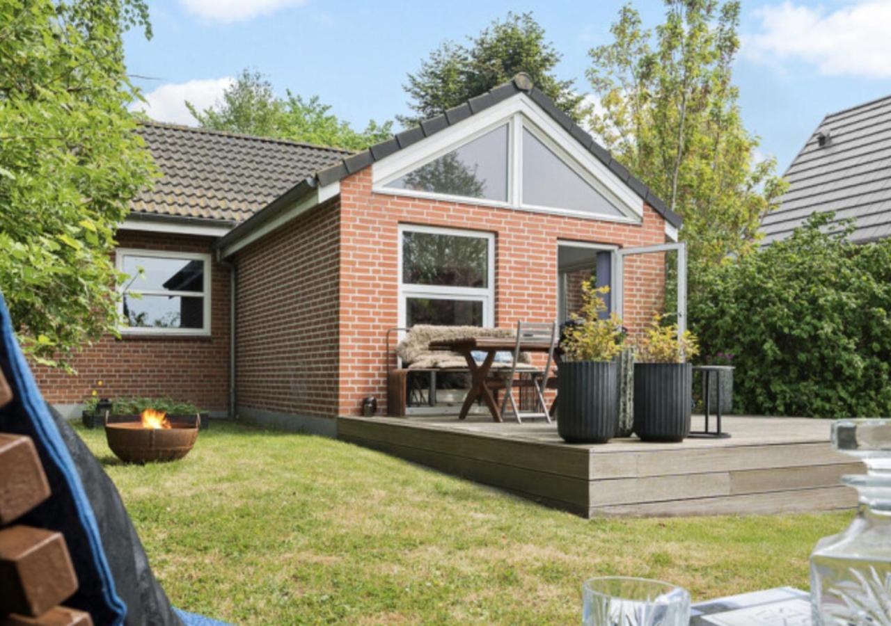 Aarhus - Cozy House, 10 Min From City Center Extérieur photo